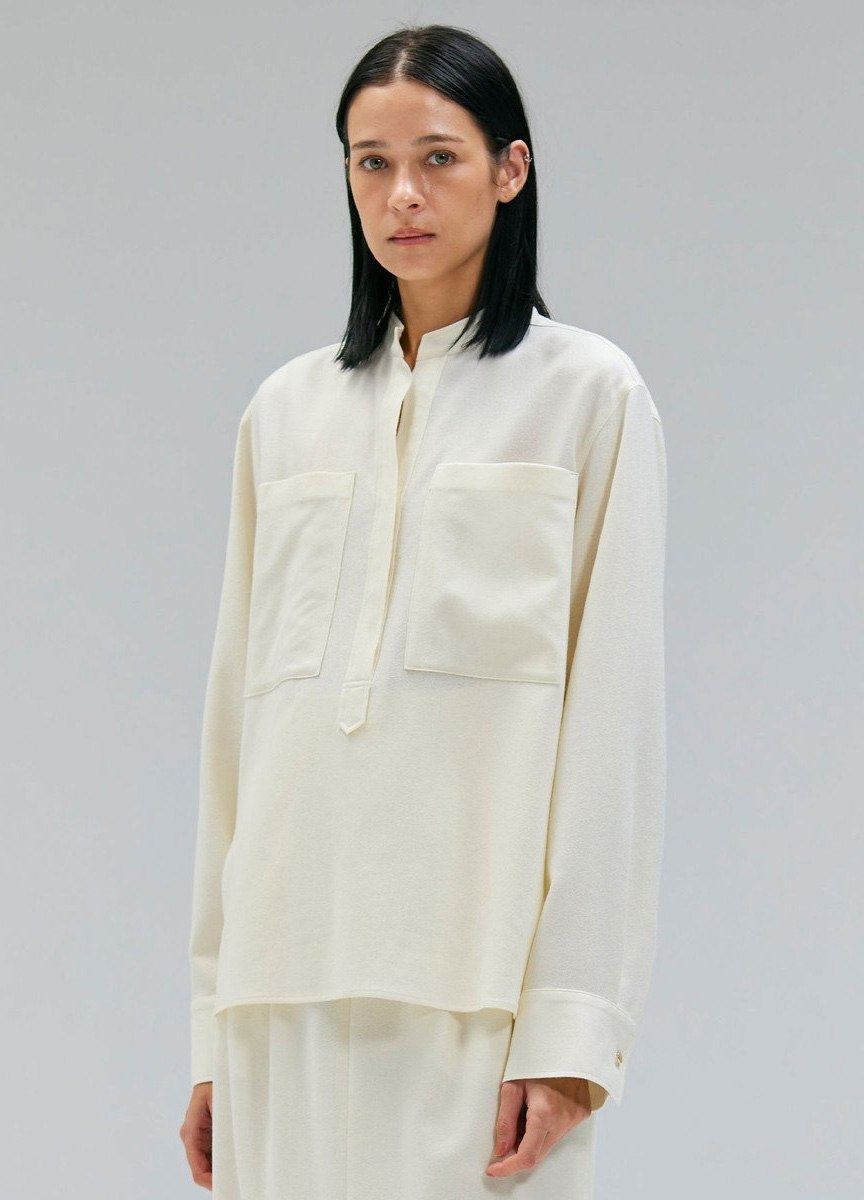 質感羊毛開領口袋襯衫